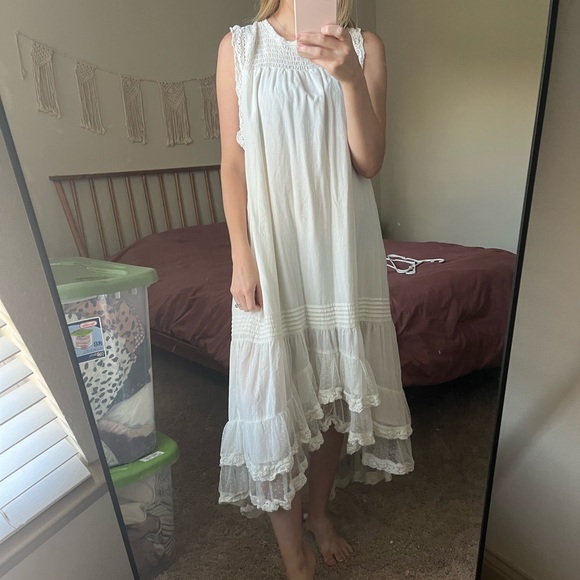 SOLD Free People Lace bottom midi dress - Picture 3 of 11